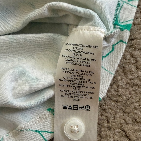 Maeve by Anthropologie Ruched Floral V-Neck Top - NWOT - Large - Picture 7 of 8